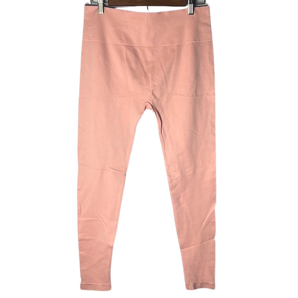 Fashion Nova On The Go Seamless Leggings in Blush Pink